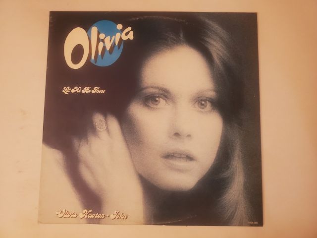 Olivia Newton-John Let Me Be There vinyl record
