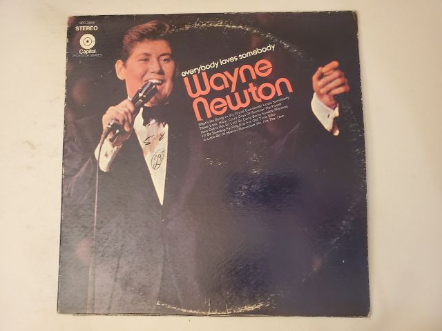 Wayne Newton Everybody Loves Somebody vinyl record