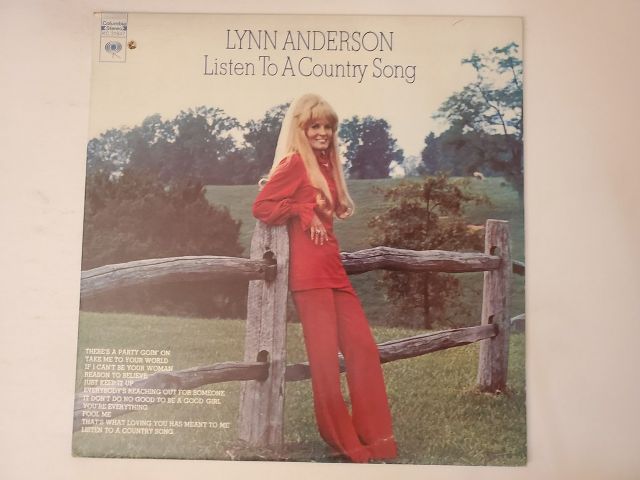 Lynn Anderson Listen To A Country Song vinyl record