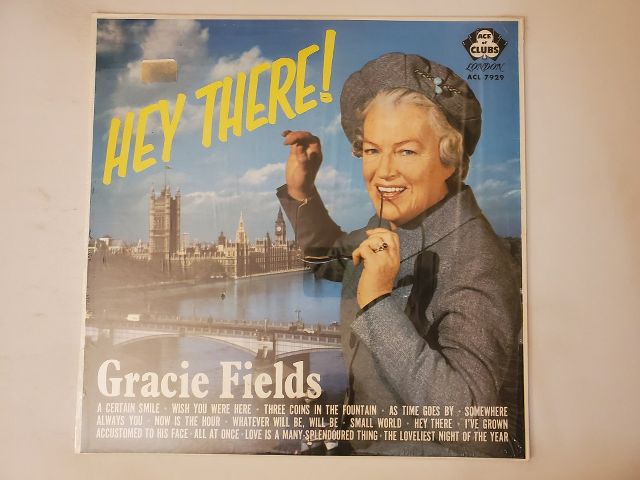 Gracie Fields Hey There! vinyl record