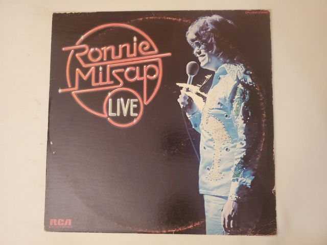 Ronnie Milsap Live vinyl record