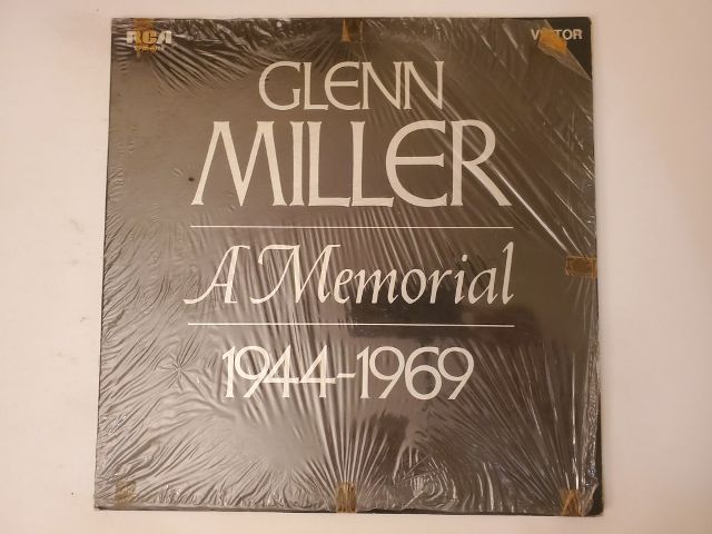 Glenn Miller A Memorial 1944-1969 vinyl record