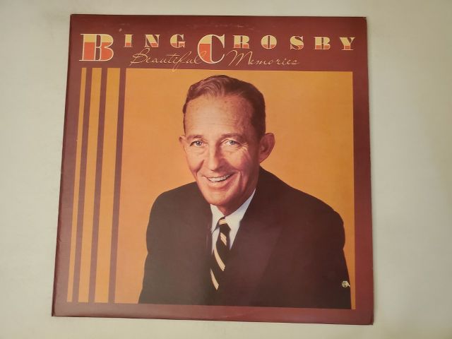 Bing Crosby Beautiful Memories vinyl record