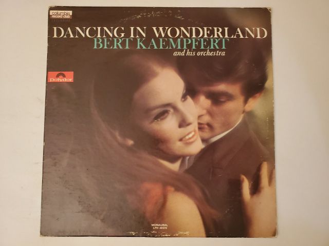 Bert Kaempfert and his orchestra Dancing in Wonderland vinyl record