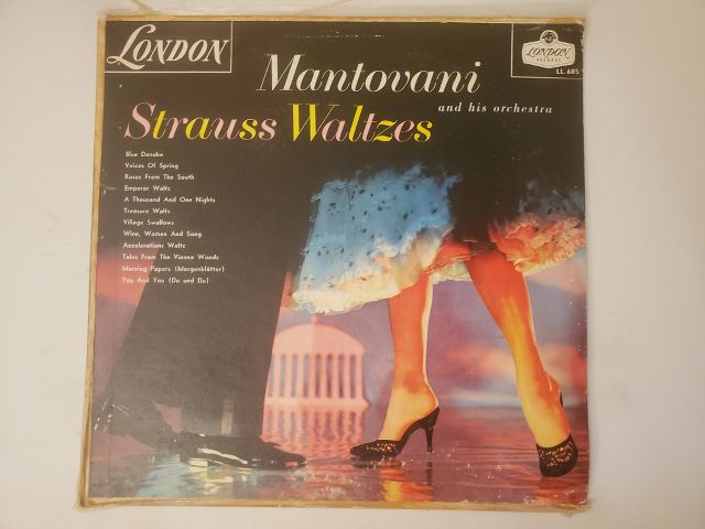 Mantovani and His Orchestra Strauss Waltzes vinyl record