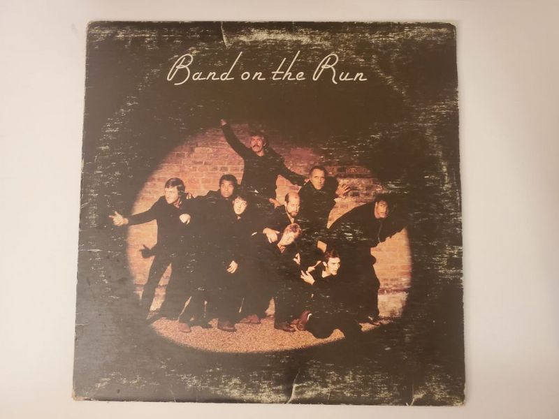Paul McCartney and Wings Band on the Run vinyl record